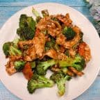 Best Chicken with Broccoli in Providence, RI